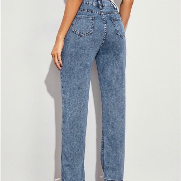 HIGH RISE MOM JEANS - Picture 2 of 3